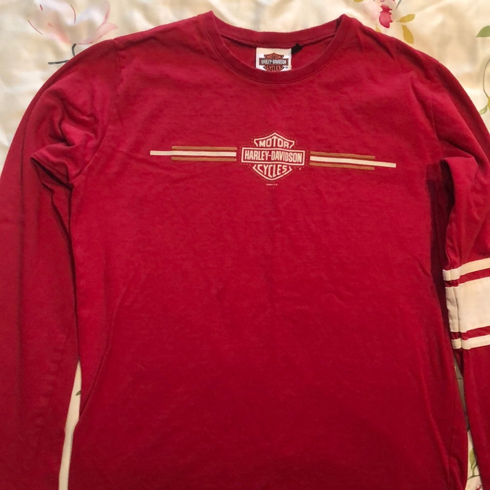 HD long sleeve, red T-shirt from El Paso, TX.